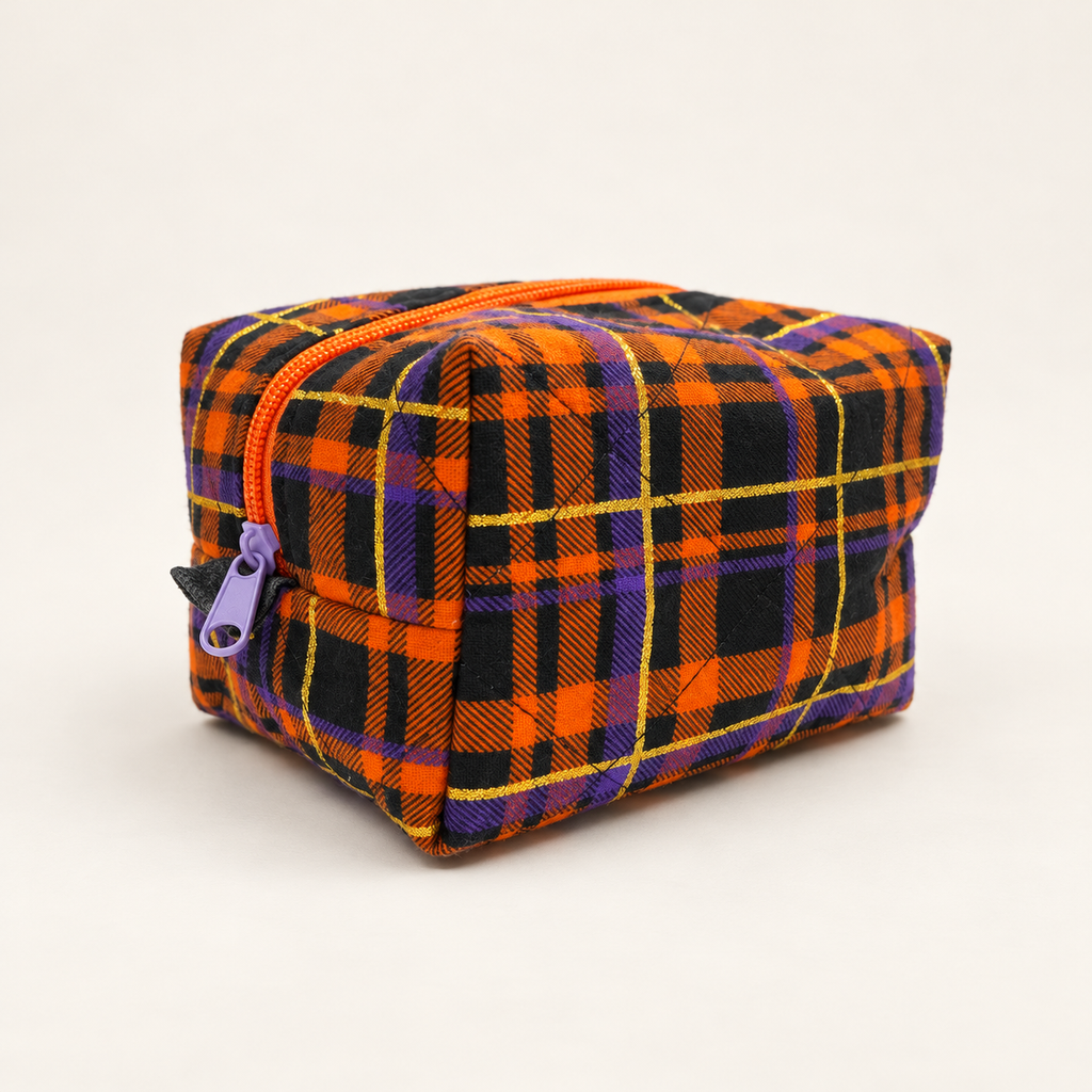Plaid to Meet You Mini Moment Boxy Bag three-quarter view